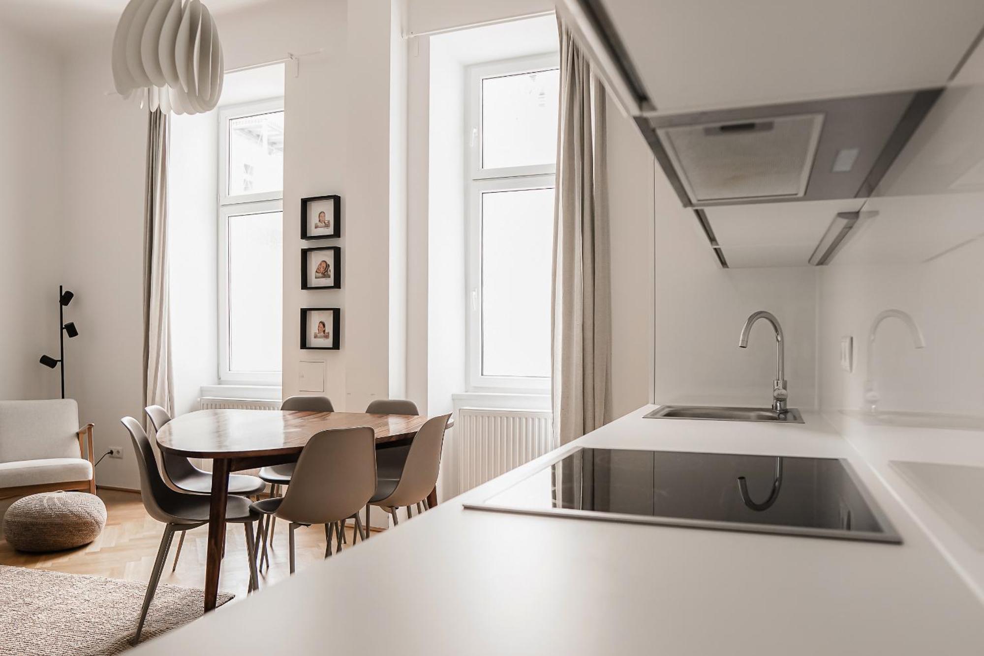Heymi Apartments Zentagasse Vienna Luaran gambar