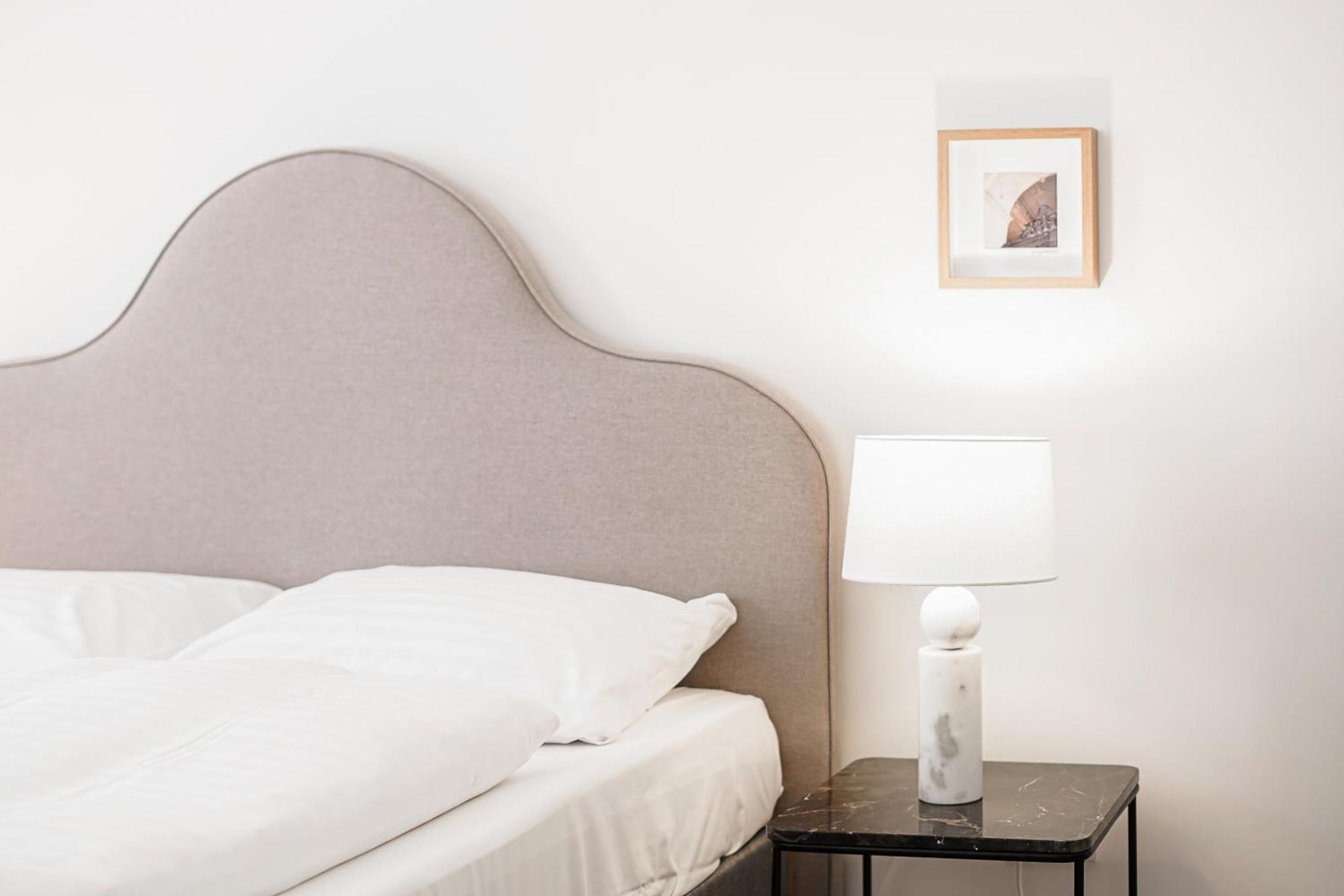 Heymi Apartments Zentagasse Vienna Luaran gambar